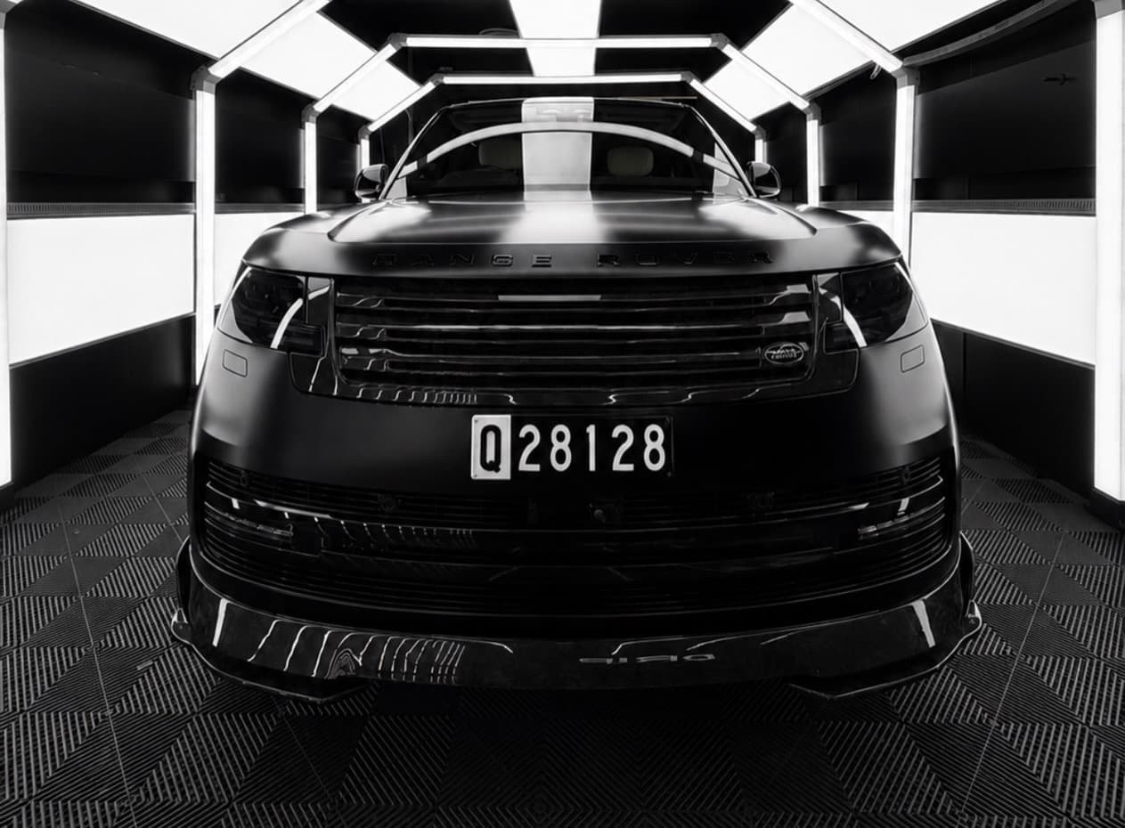 Chrome delete Gold Coast, Range Rover black pack