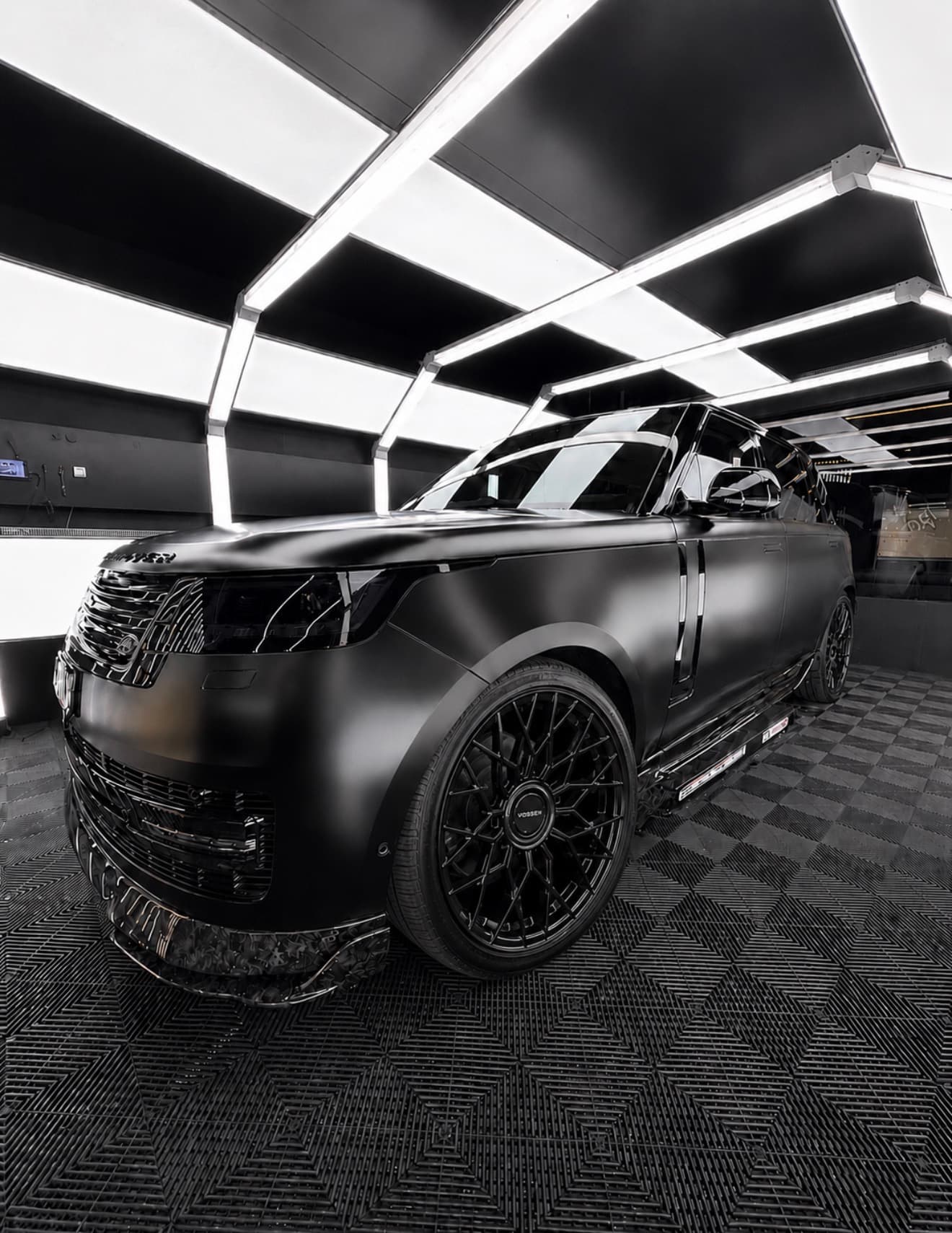 Chrome delete from the DRIP portfolio — Range Rover matte black full exterior blackout