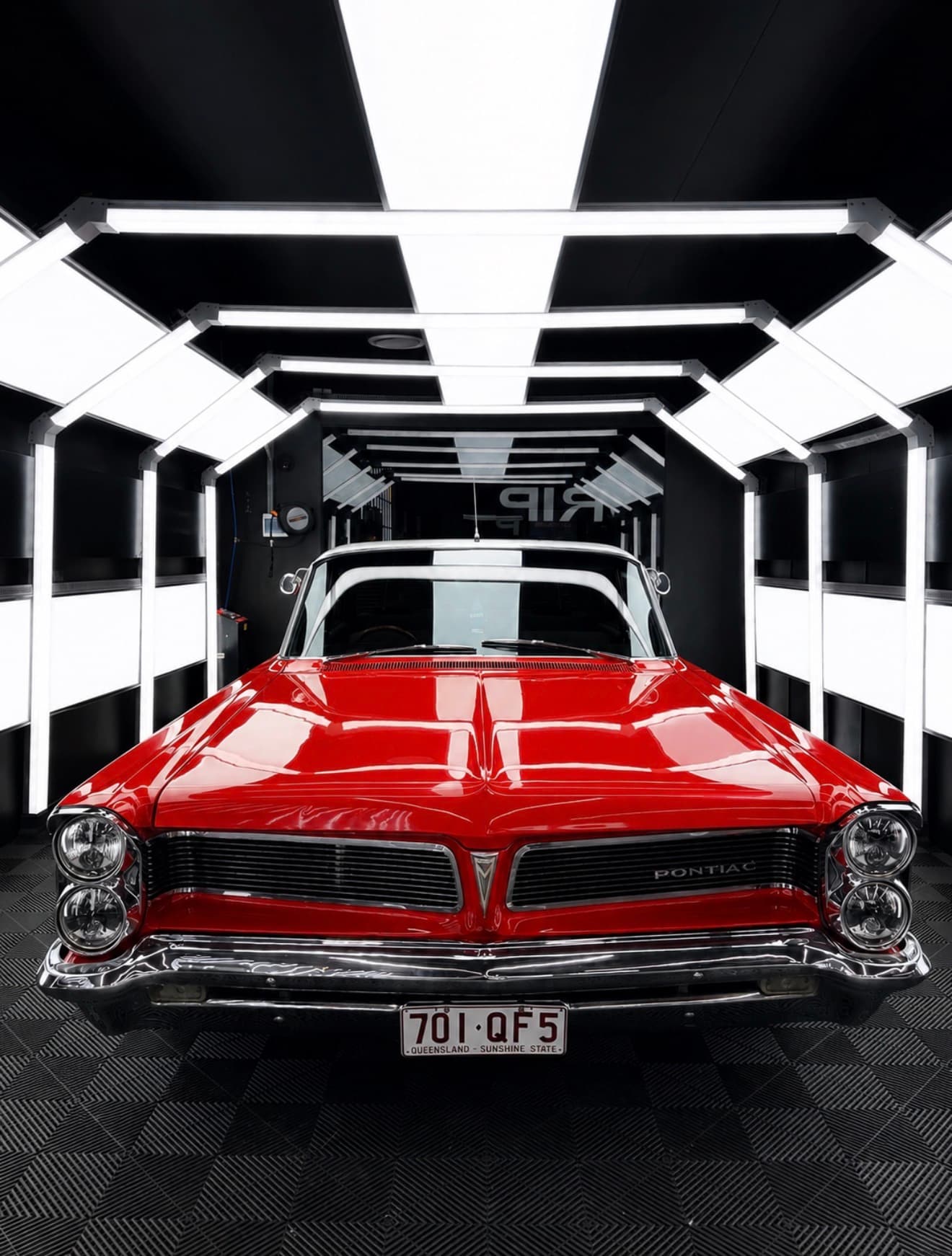 Ceramic coating, classic Pontiac red