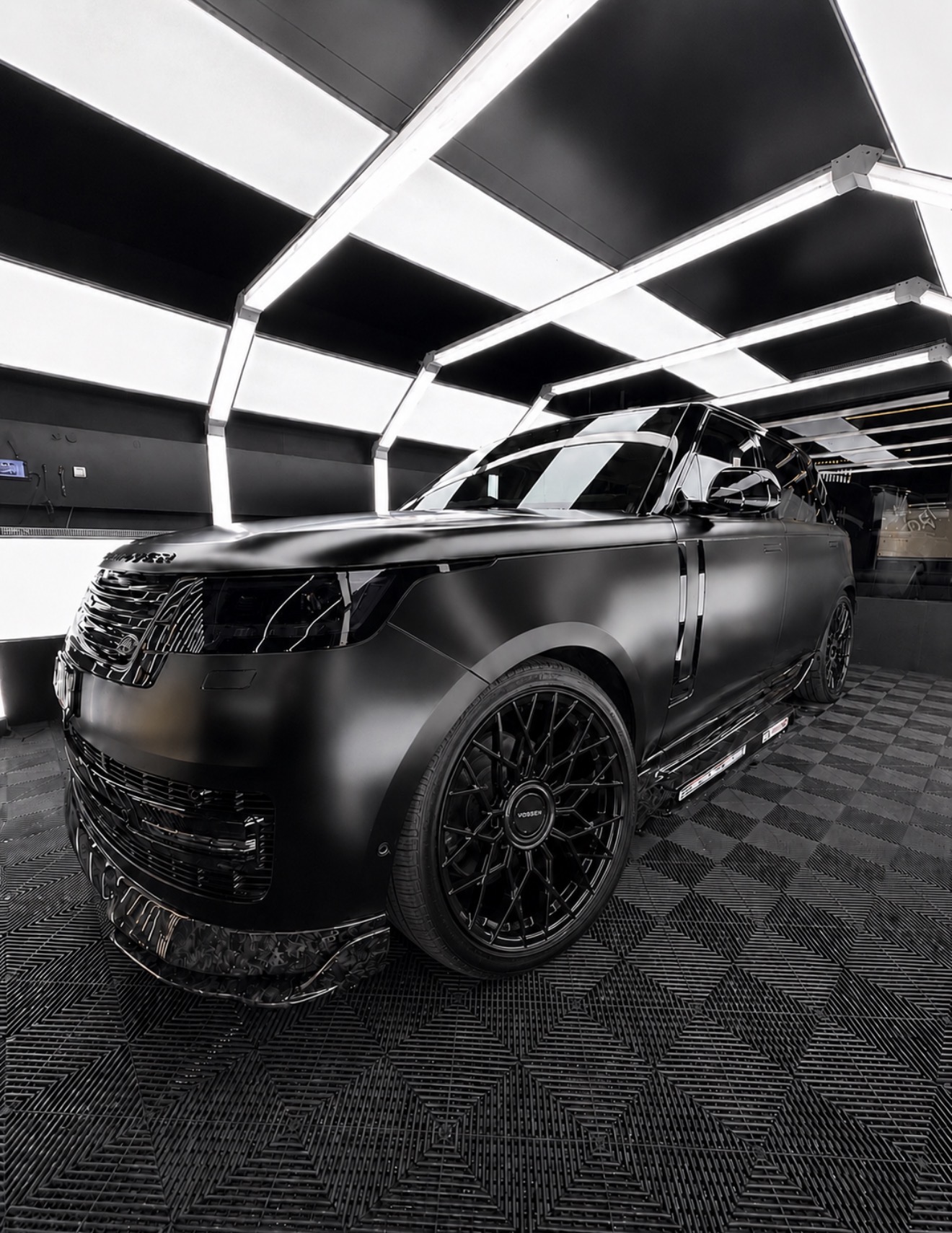 Chrome delete Townsville — Range Rover matte black full exterior blackout